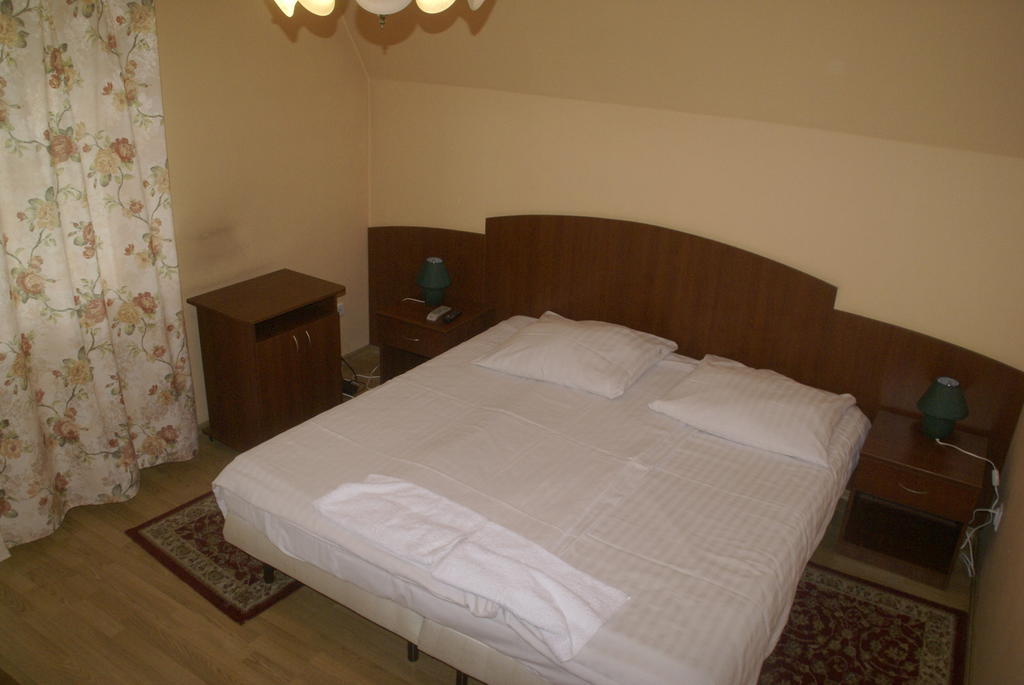 Hotel Prokocim Krakow Phòng bức ảnh